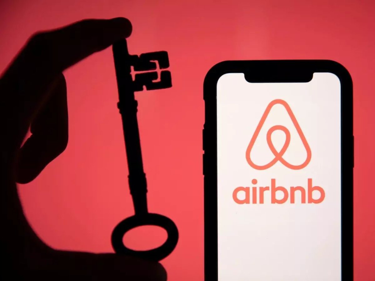 Airbnb, Kiralama Rezervasyonları İçin Yapay Zeka Destekli Arama Test Ediyor