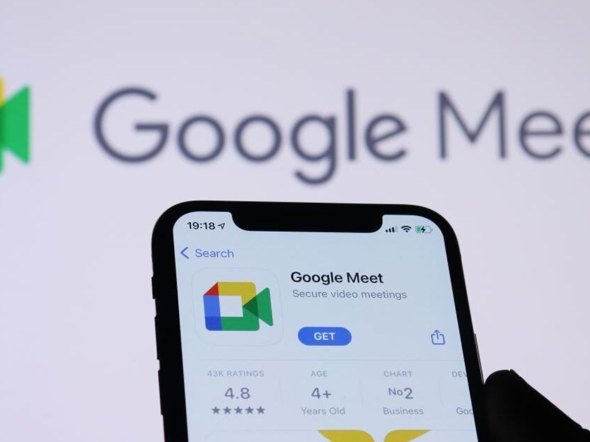 Google Meet Gerçek Zamanlı Konuşma Çevirisini Android ve iOS'a Ekliyor