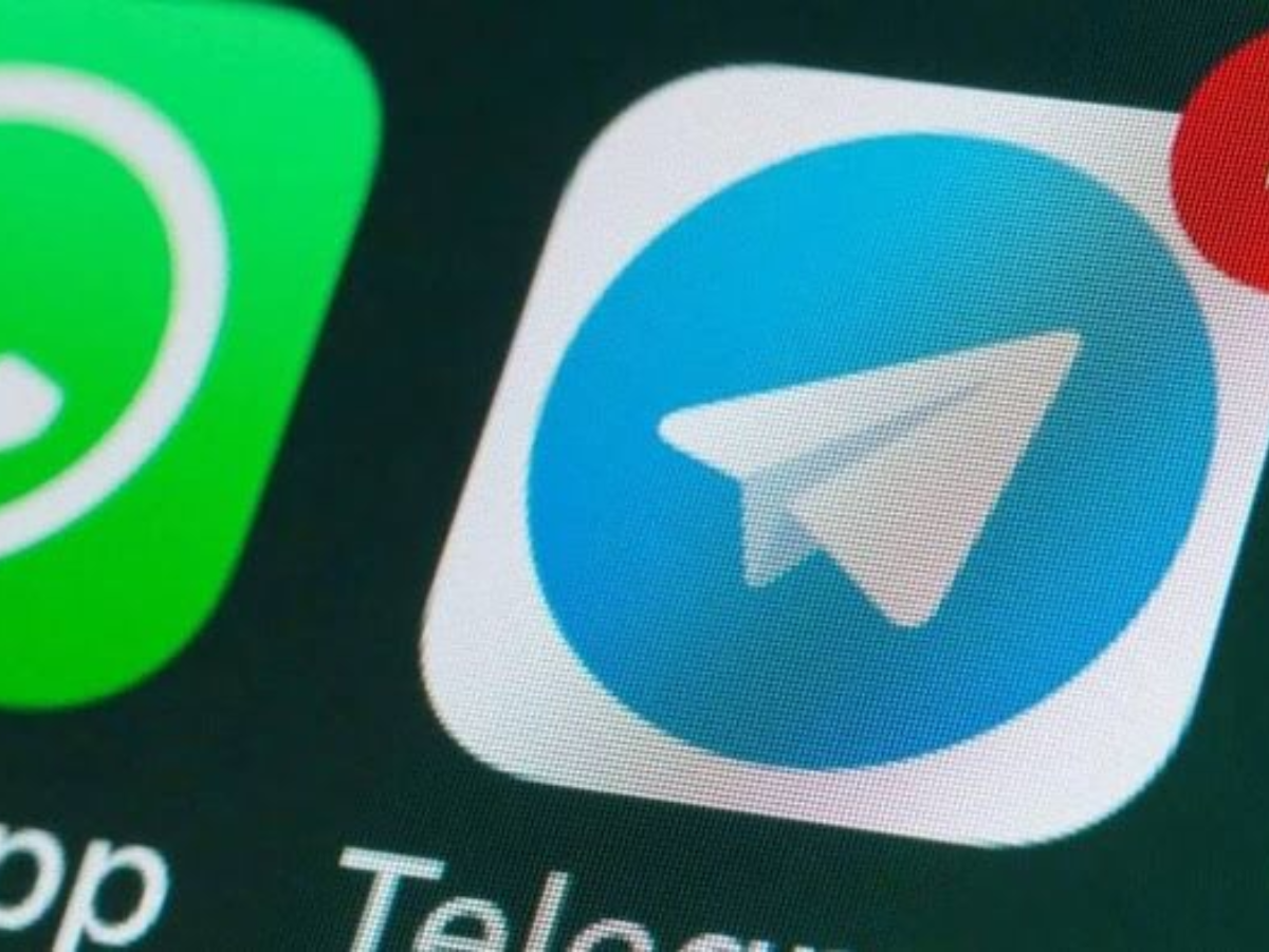 Rusya, WhatsApp ve Telegram'ı Engelliyor, Devlet Destekli Alternatif MAX'ı Teşvik Ediyor
